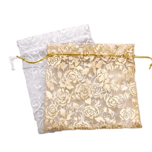 Сумка из органзы с принтом из переработанного серебра