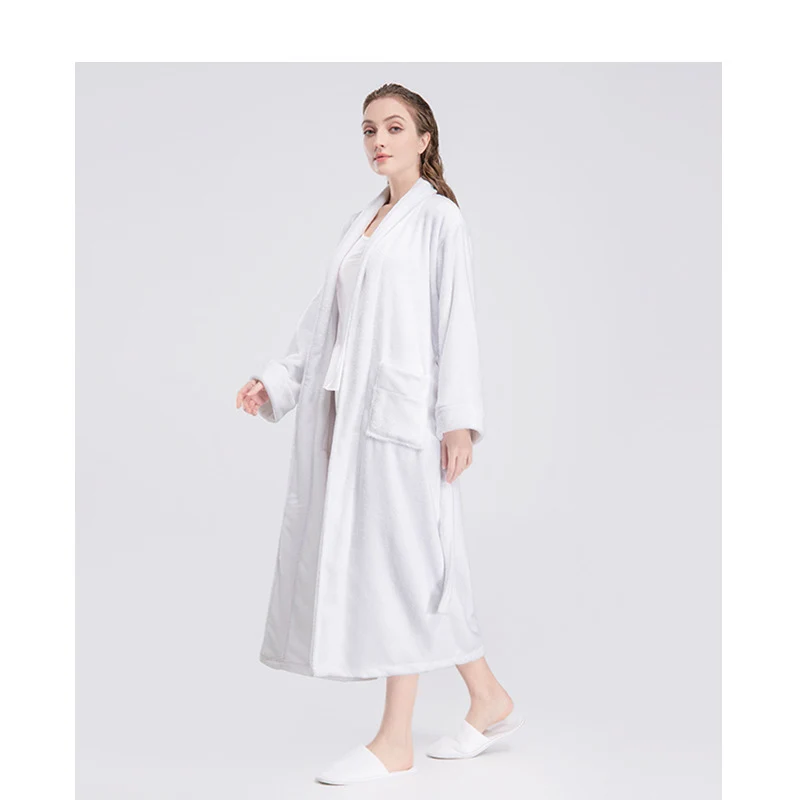Besteasy Hotel Fashion hot selling thickened water absorptive quick drying luxury Hotel Spa winter microfiber adult bathrobe