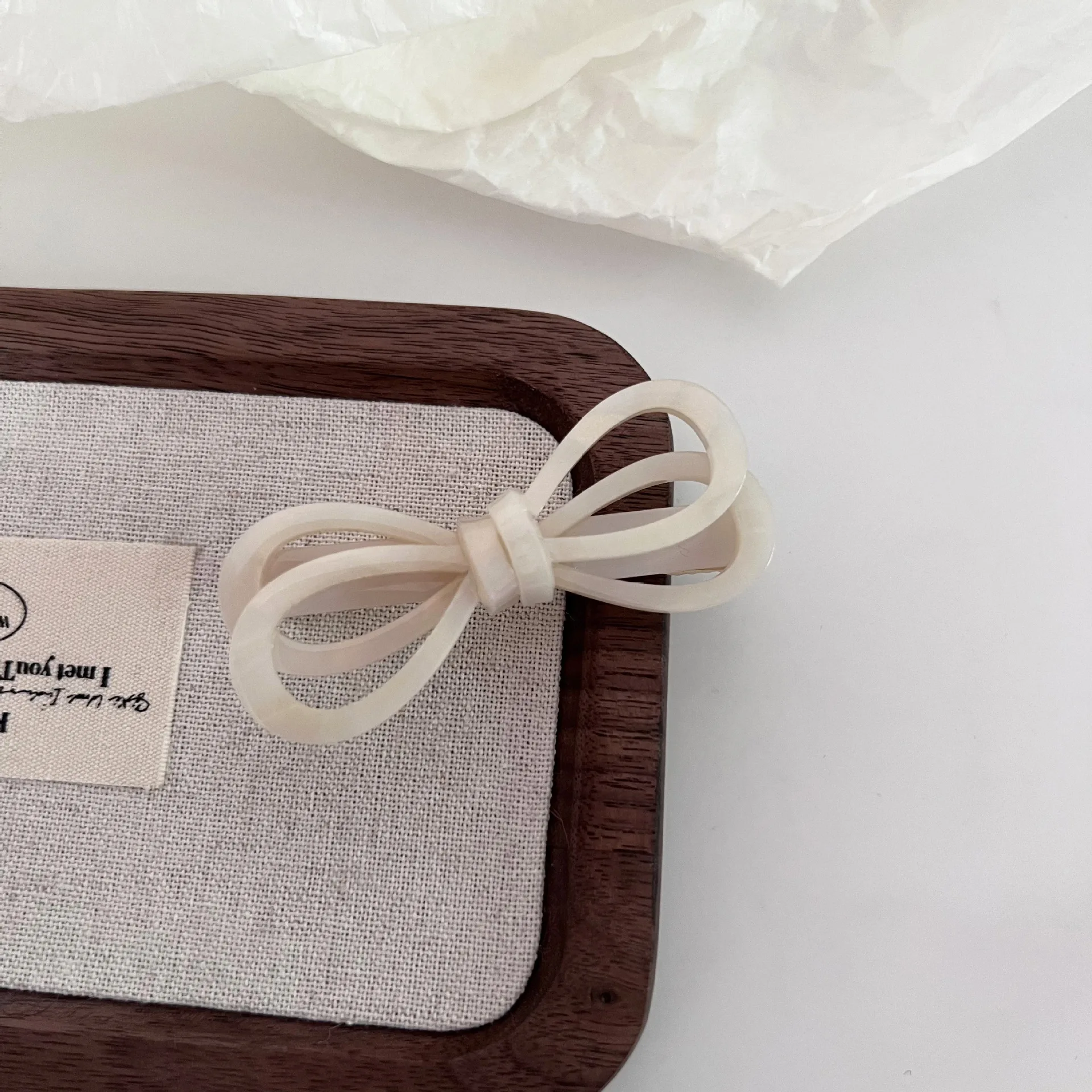 Delicate Acetate Bow Hair Clips Sweet Hollow Double Bow Tie Duckbill Clip Simple Temperament Side Clip Hair Accessories