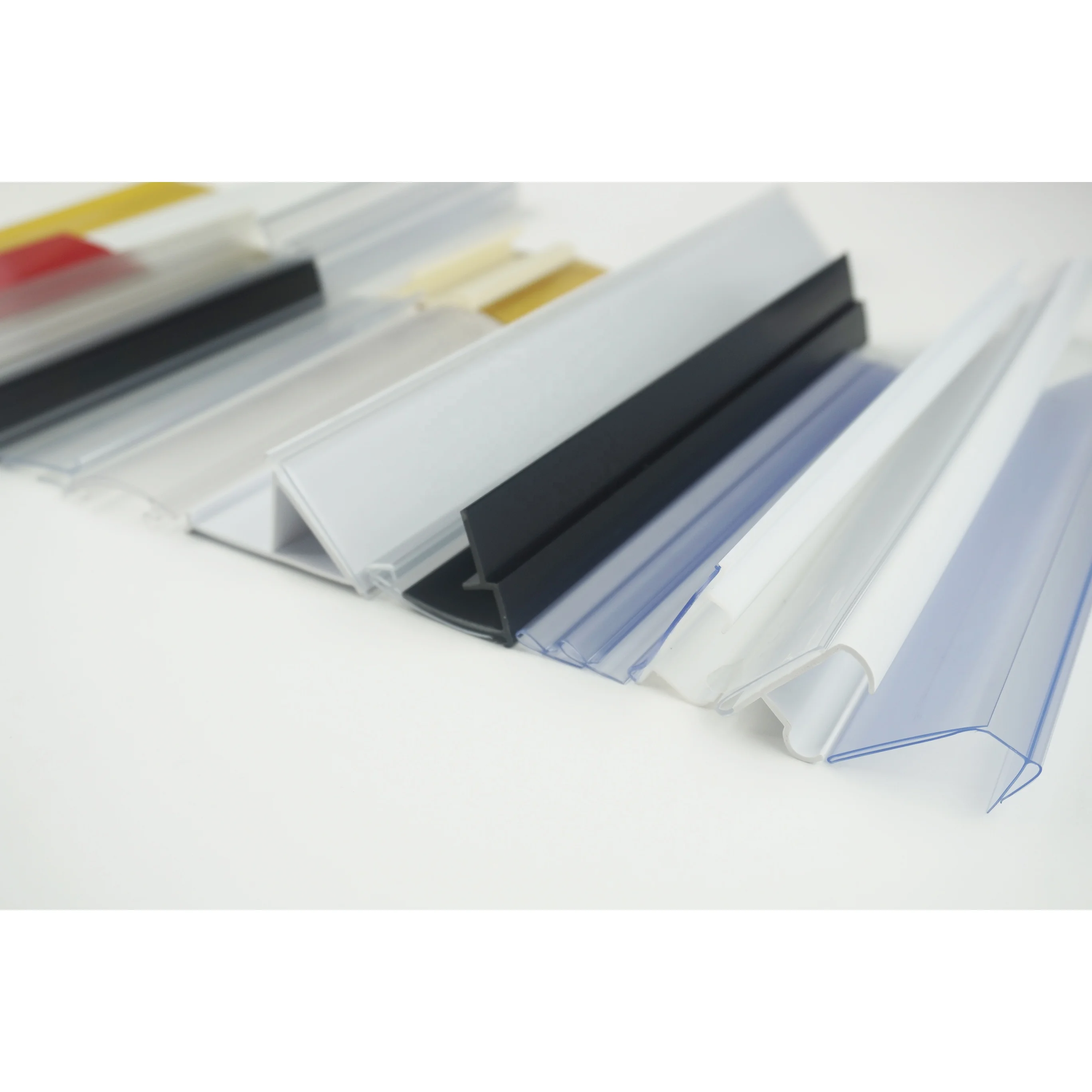 Hot Popular Clear Pvc Plastic Glass Shelf Clip Sign Label Holder Plastic Label Holder Shelf Data Strip Shelf Sign Holder Plastic