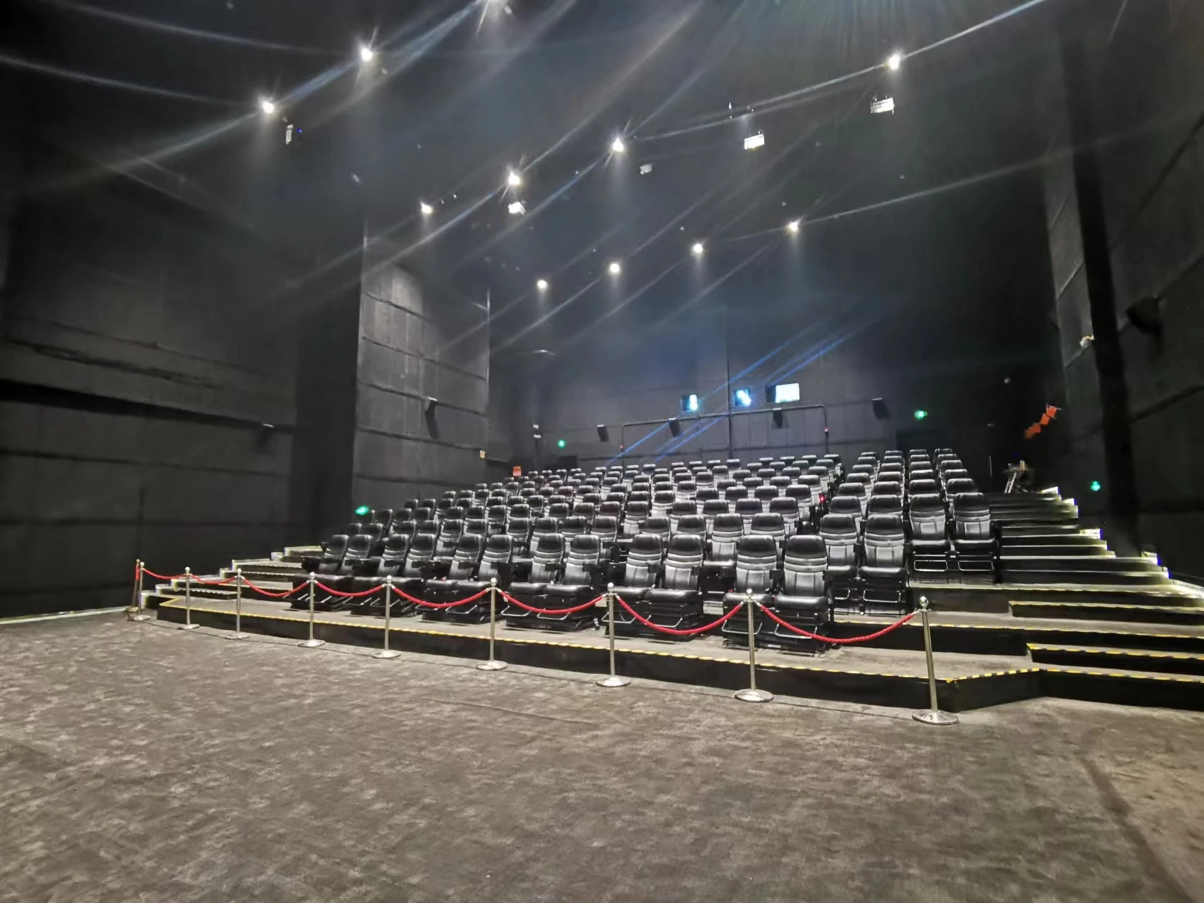 High-quality 4d Movie Cinema with Special Effects