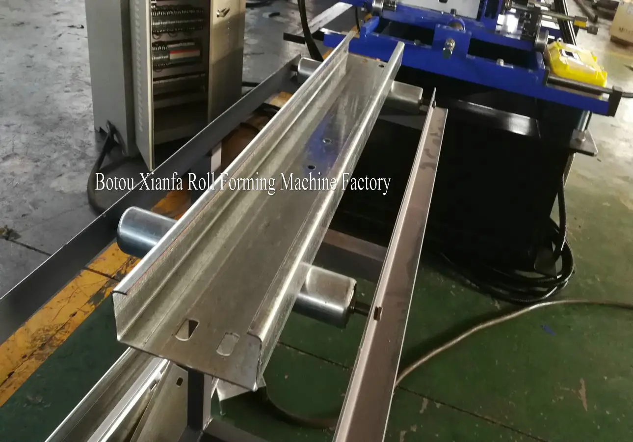 Оцинкованная металлическая конструкция, тип углового железа CZ, машина для холодной формовки рулонов, поставщик из Китая