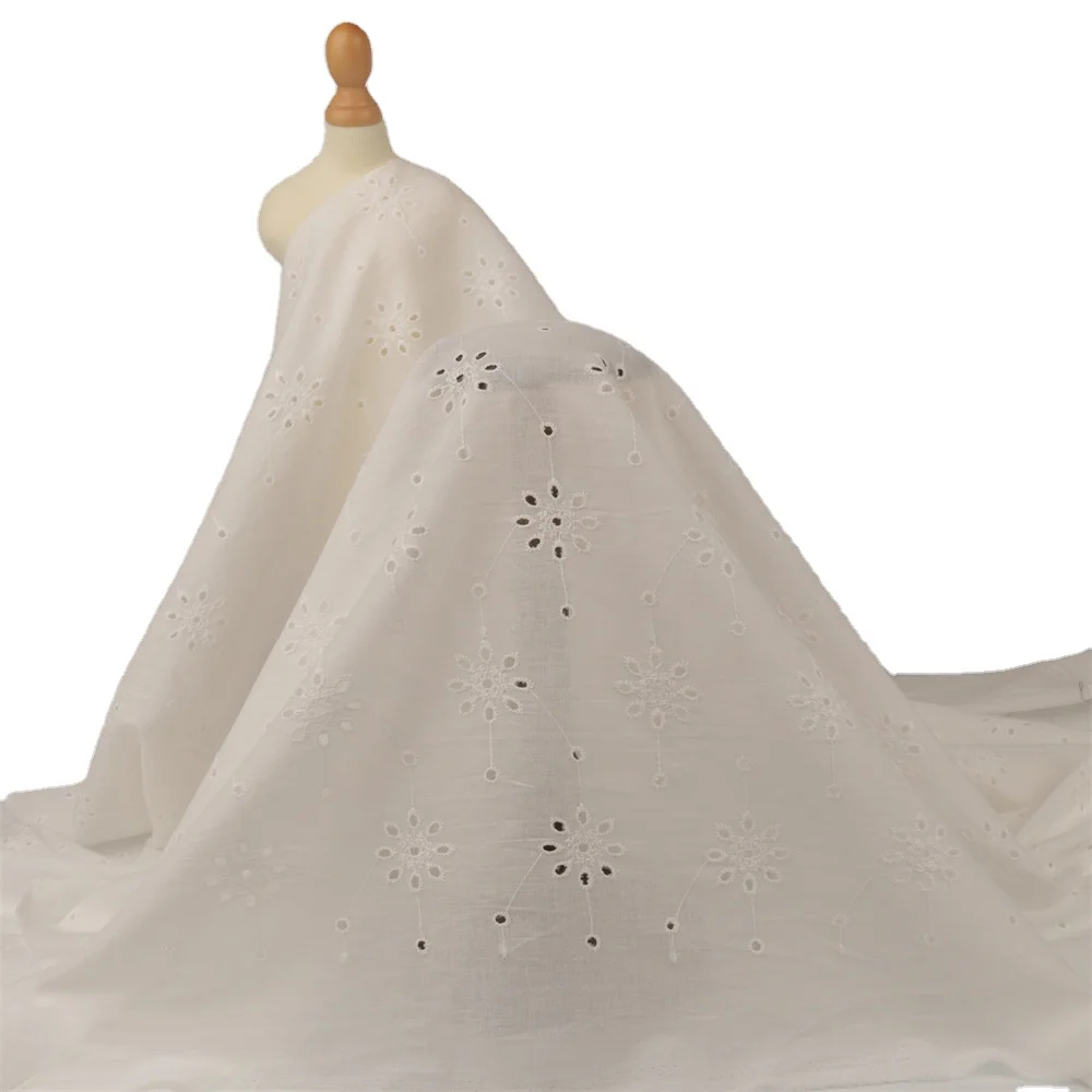 High quality satin 6060*9088 100% Cotton eyelet embroidery fabric for casual dresses, traditional muslim clothing fabric/