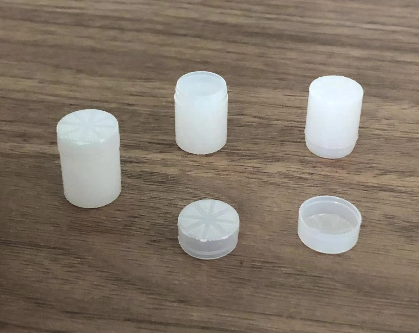 Tablet Desiccant Silica gel dryer spring Closure cap lid tapa filling sealing folding assembly Machine