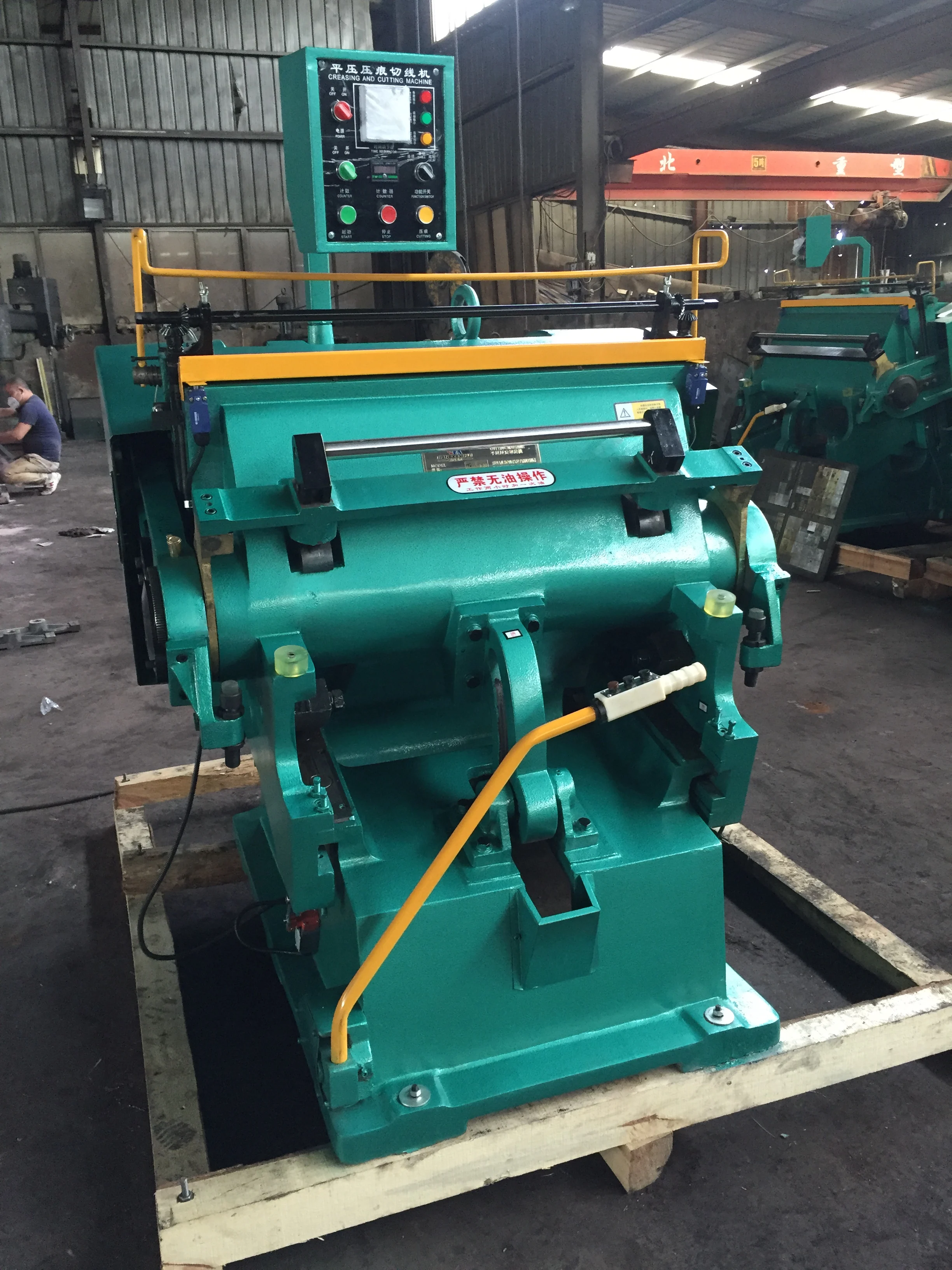 Small Manual Press Punching Corrugated Cardboard Die Cutting Creasing Machine