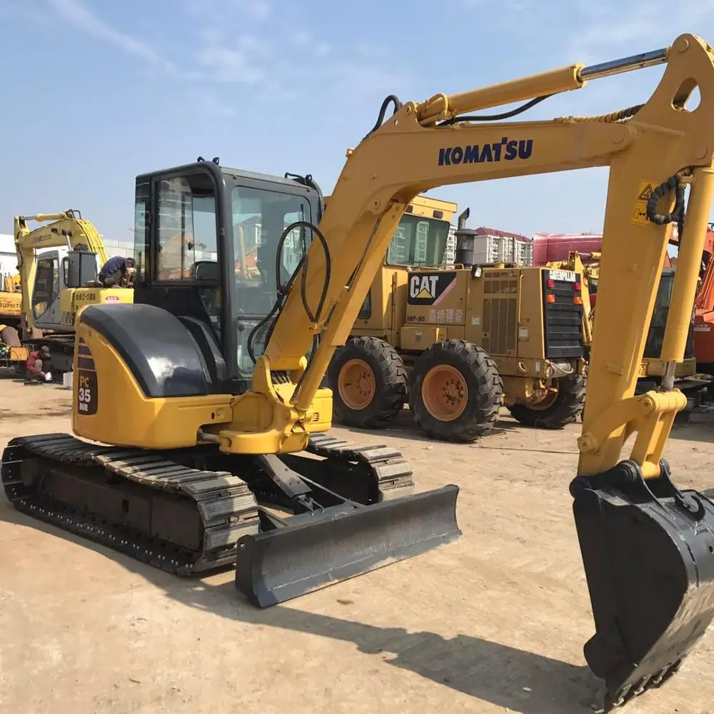 Б/у оригинальный японский экскаватор komatsu pc35