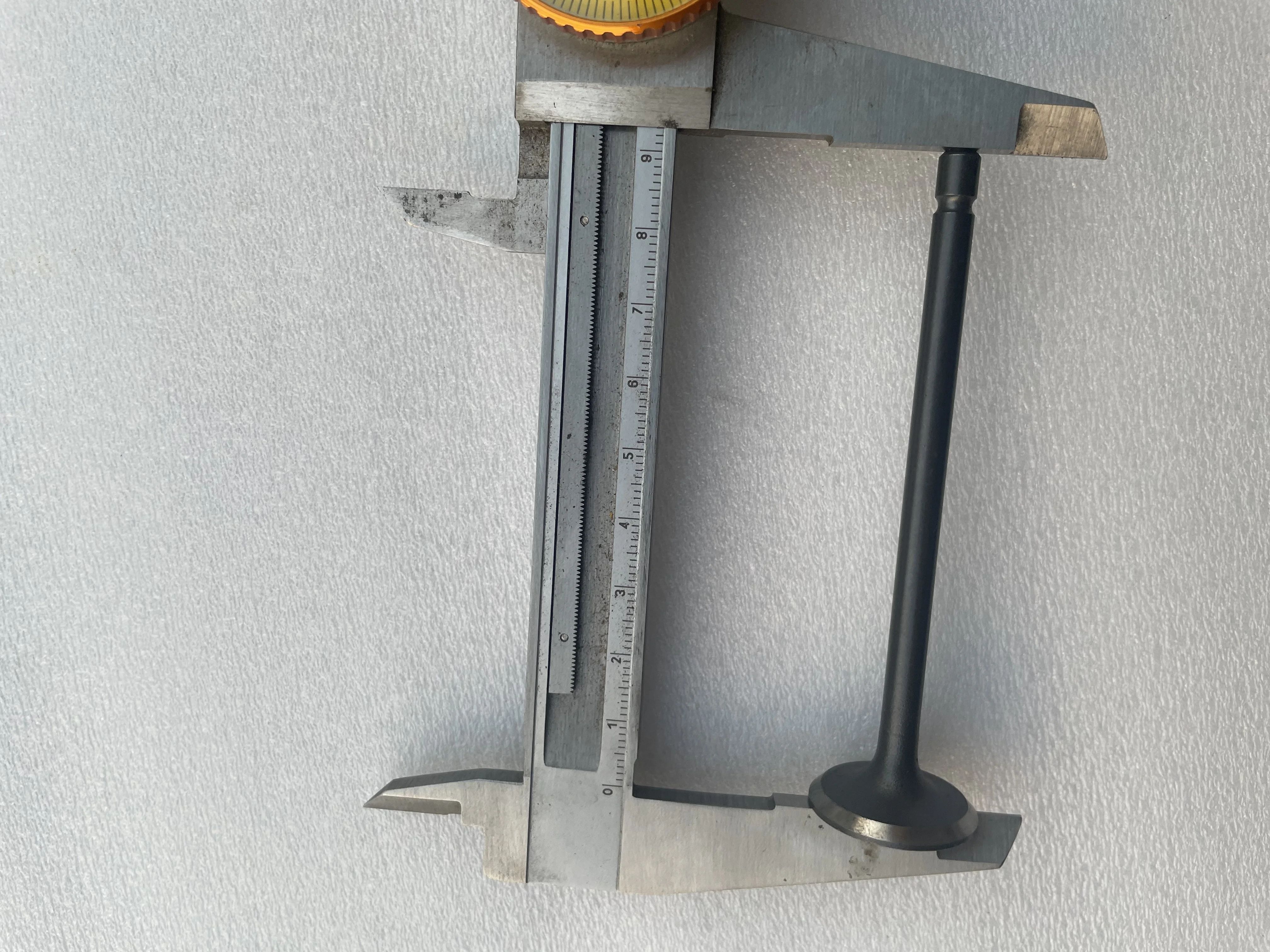 Motorcycle CG125 spare parts inlet and exhaust valve CG125, 156FMI, Hunter (d24/h93mm d29/h93,5mm)