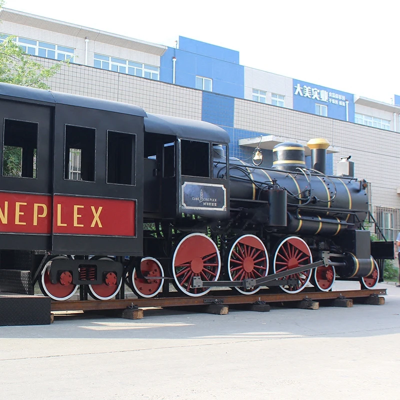 Retro Industrial Style large-scale european-style Steam train decoration courtyard restaurant outdoor statues
