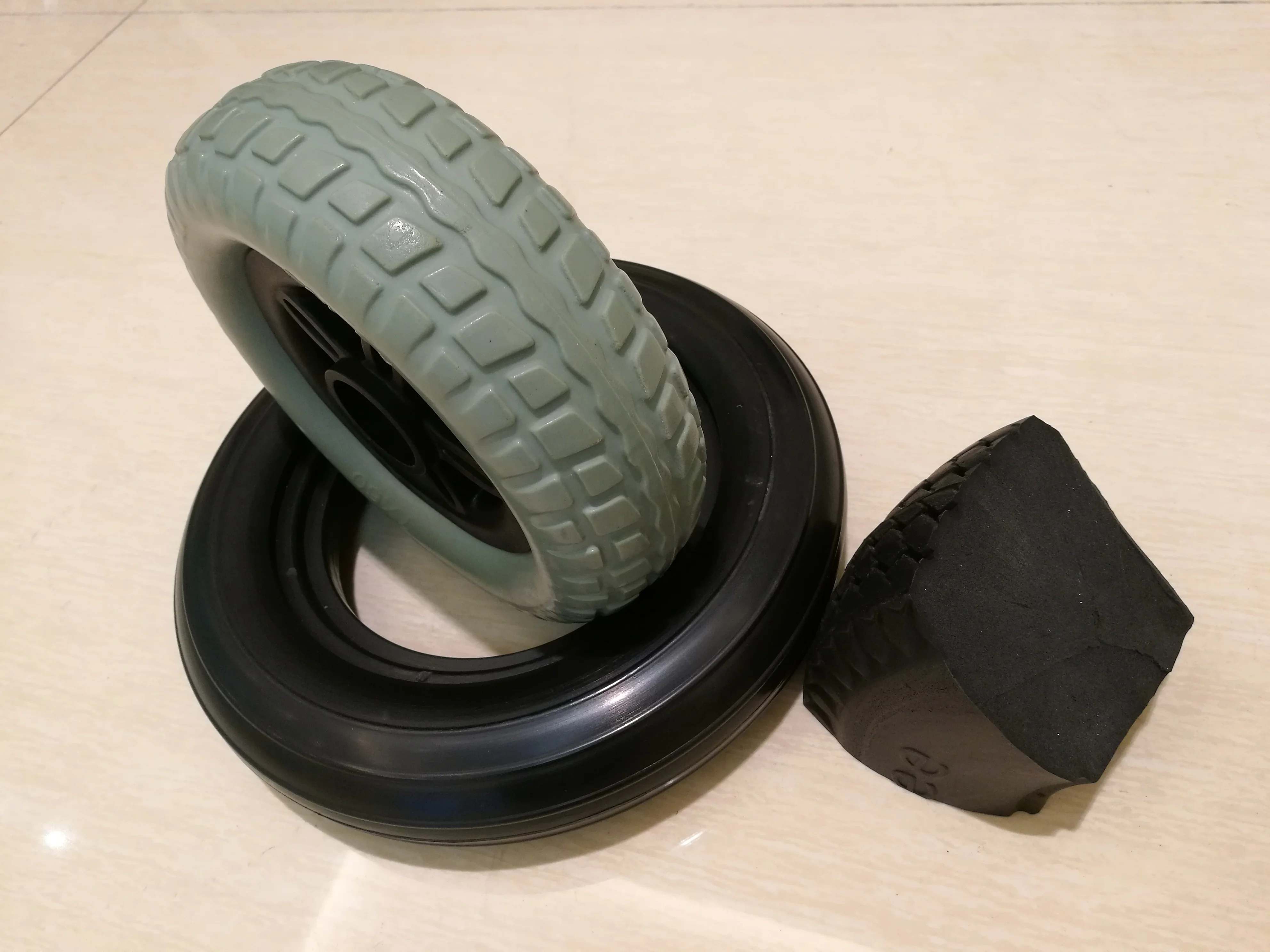 2021 Hot Sale Flexible Foam  System Other applications For PU system for solid tyres