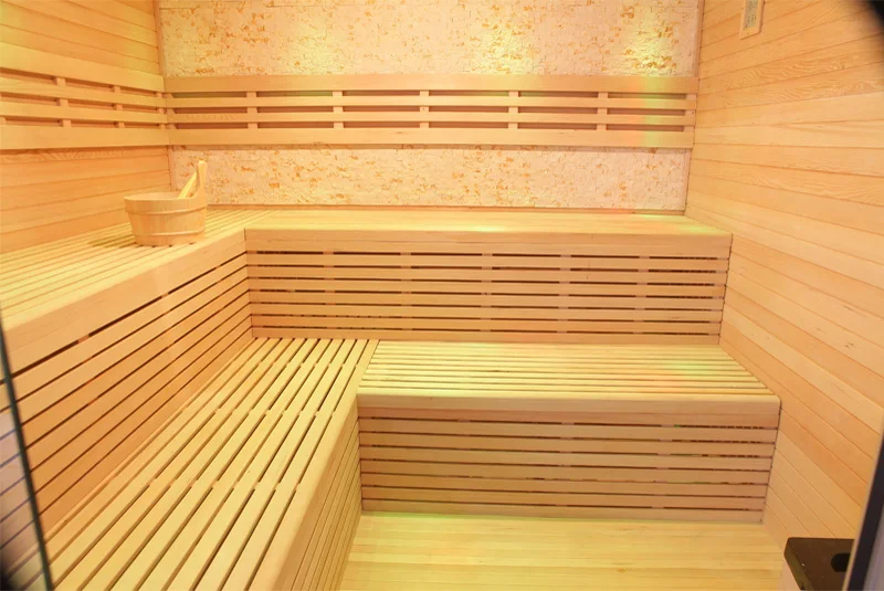 Wholesale Cheap Indoor Traditional 6 Person Wooden Sauna Room With Star Light