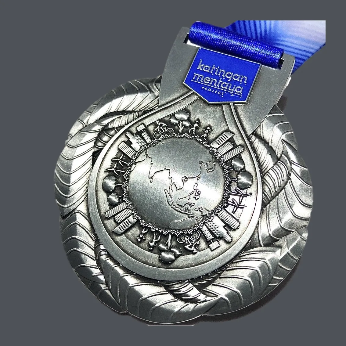 
custom logo high quality french la medal 