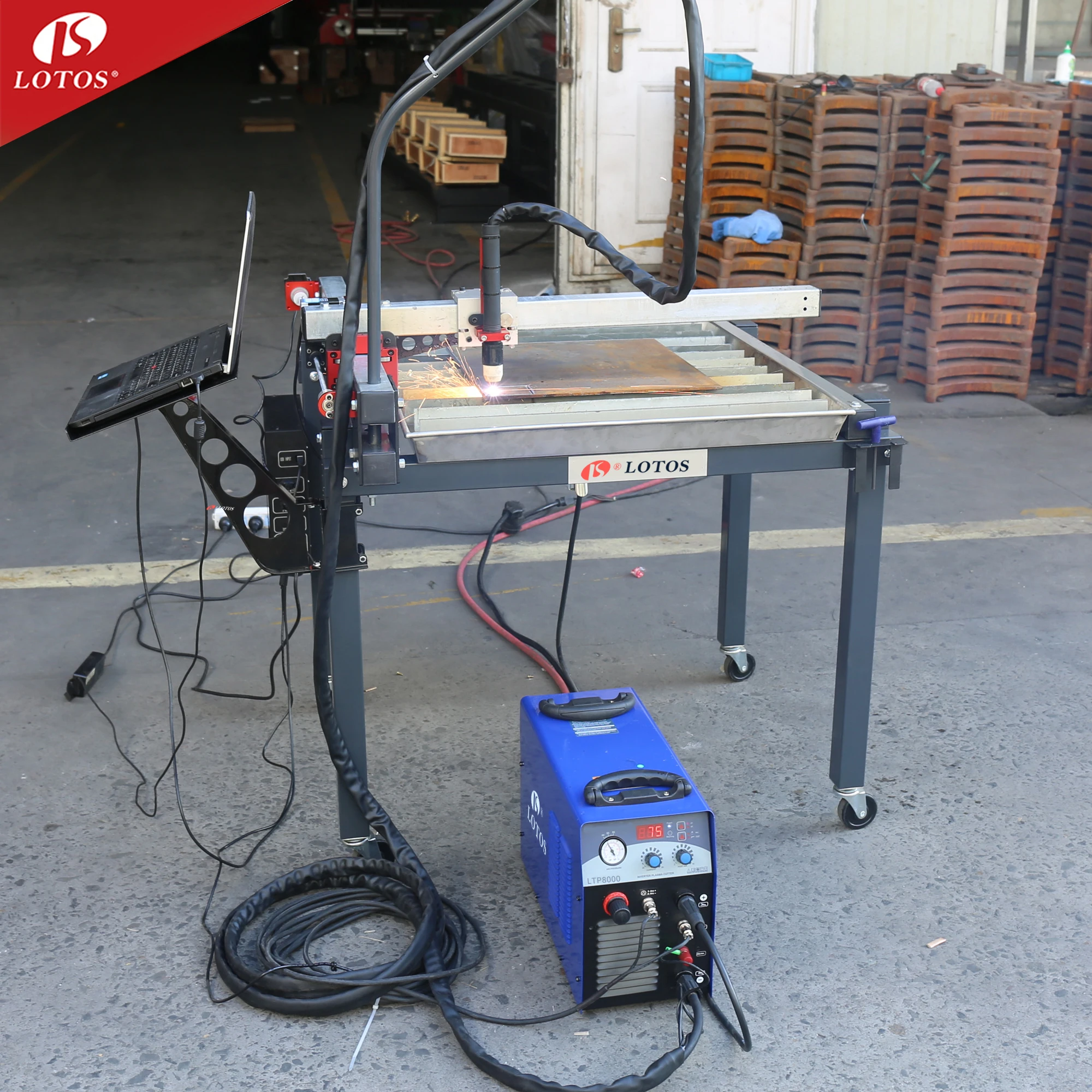 Lotos 2023 Hotsale New plasma cutting machine240v/380v portable cnc plasma cutter 60x60mm cutting