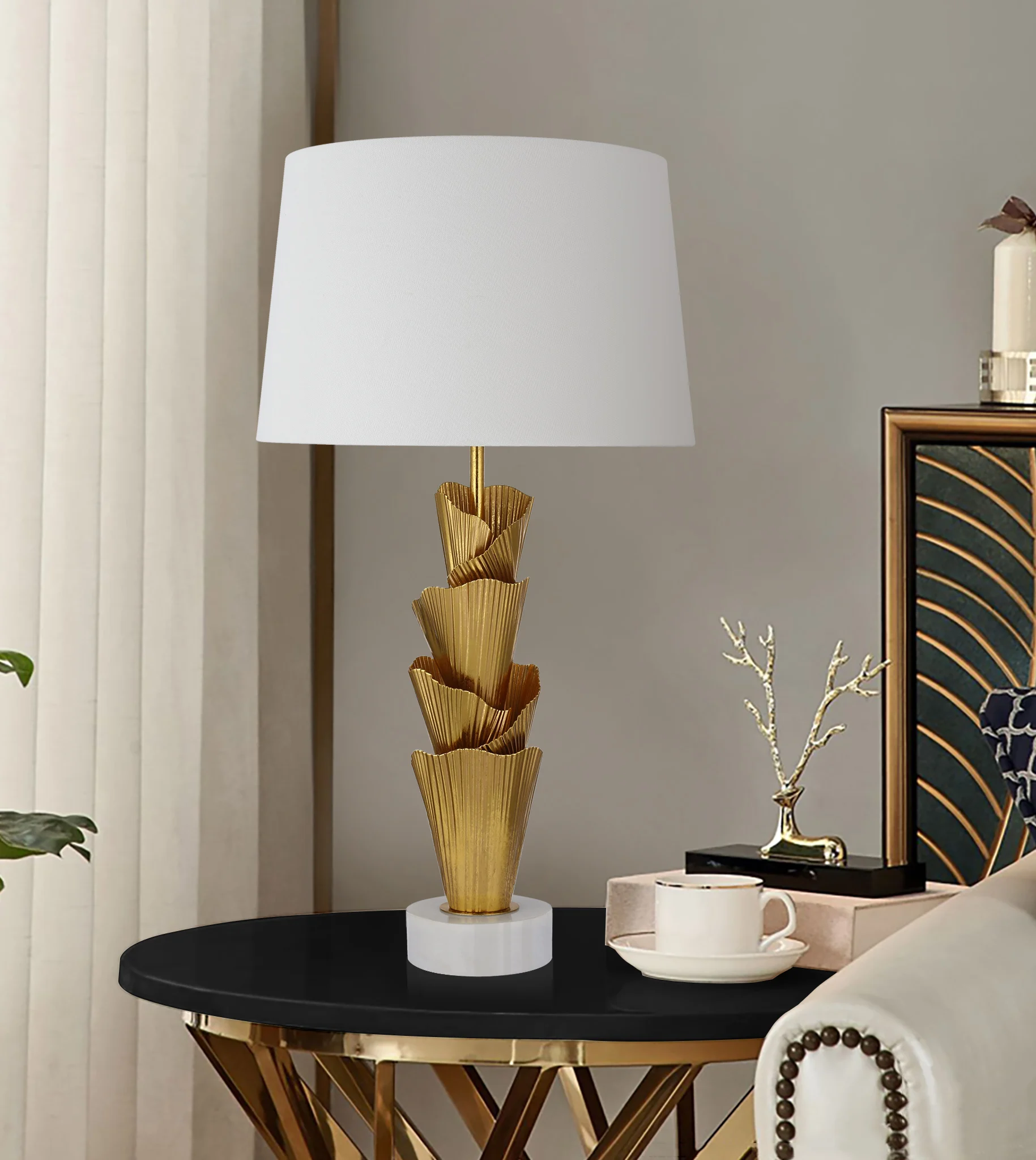 Unique Gold Flower Metal Shade Desk Lighting Marble Home Decor Modern Table Lamp