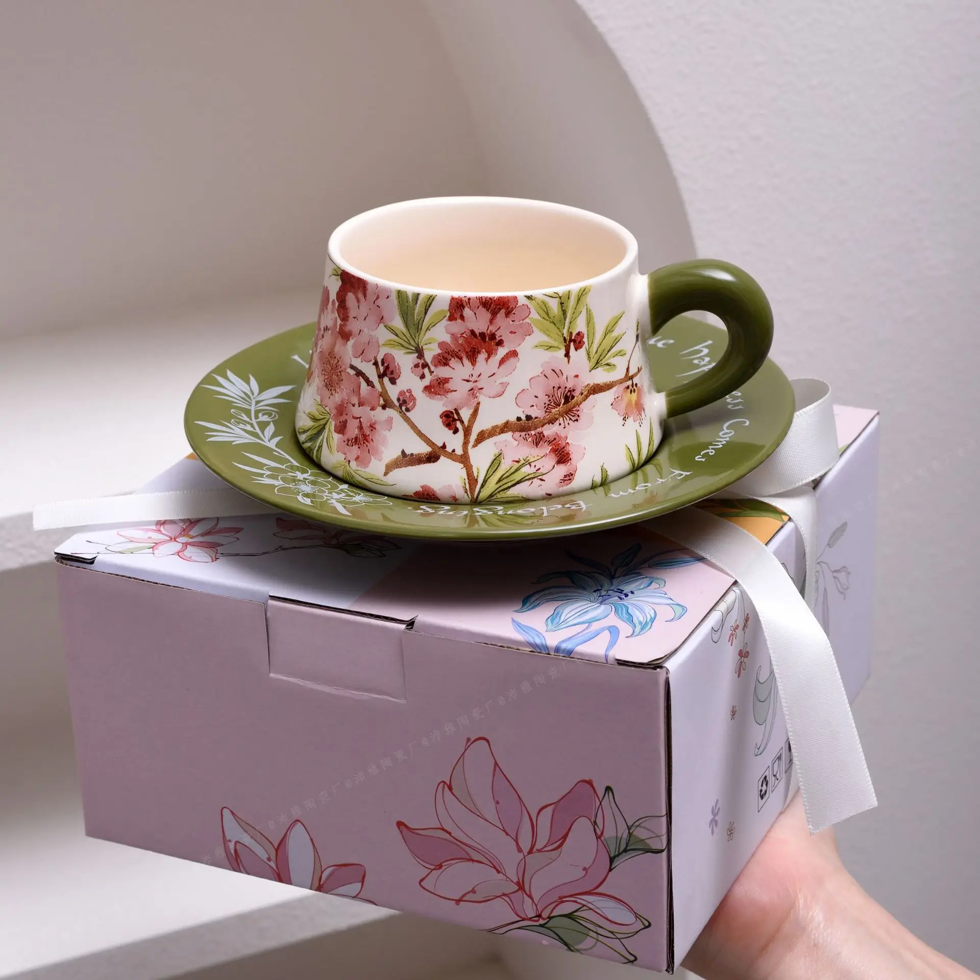 Hot Selling French Retro Oil Painting Jasmine Peach Flowers Milk Coffee Ceramic Cup Plate Set