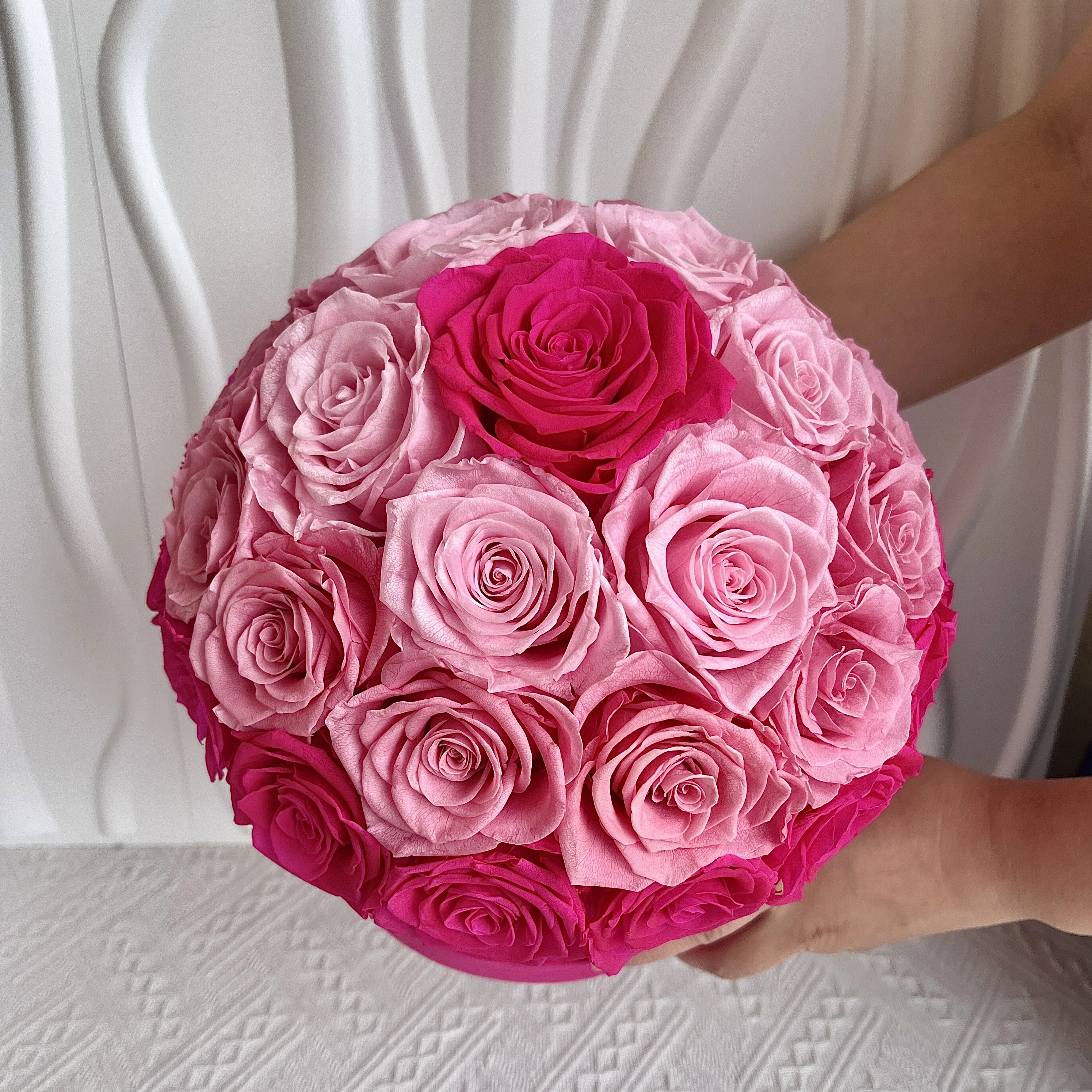 Futuristic Design Classic Riven Travertine Venice Lego Ceramic Vase With Dried Forever Preserved Rose For Centerpiece Decoration