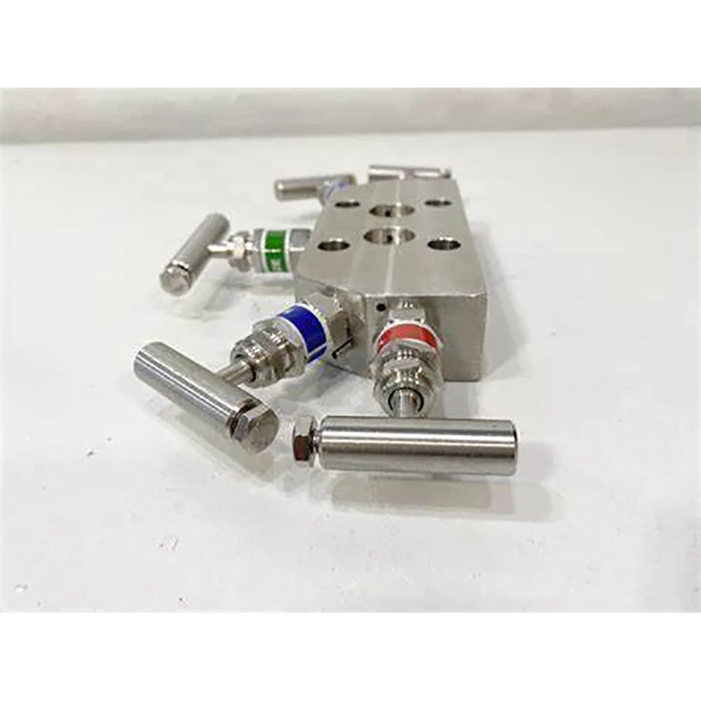 Hot Sales Original Rosemounte 0305 Integral Manifold 0305RC52B11B4 5-Valve