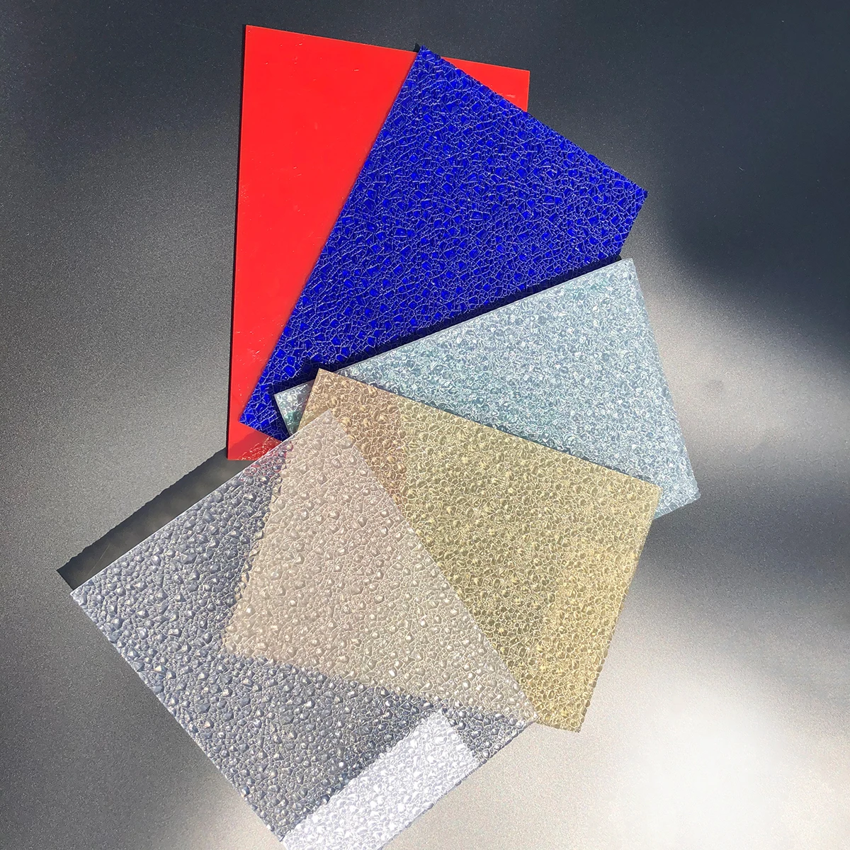 China Lexan 1mm Clear Transparent PC Embossed Polycarbonate Solid Policarbonato Sheet Roll