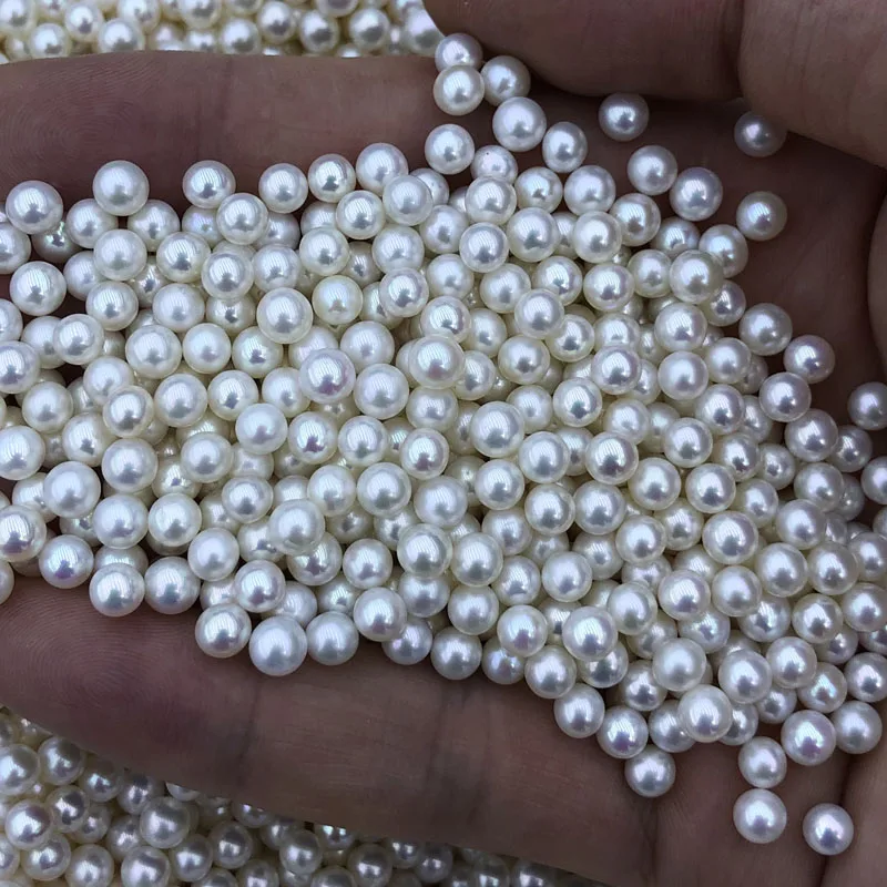 wholesale freshwater akoya pearls,4-4.5mm,high luster,round shape,clean surface