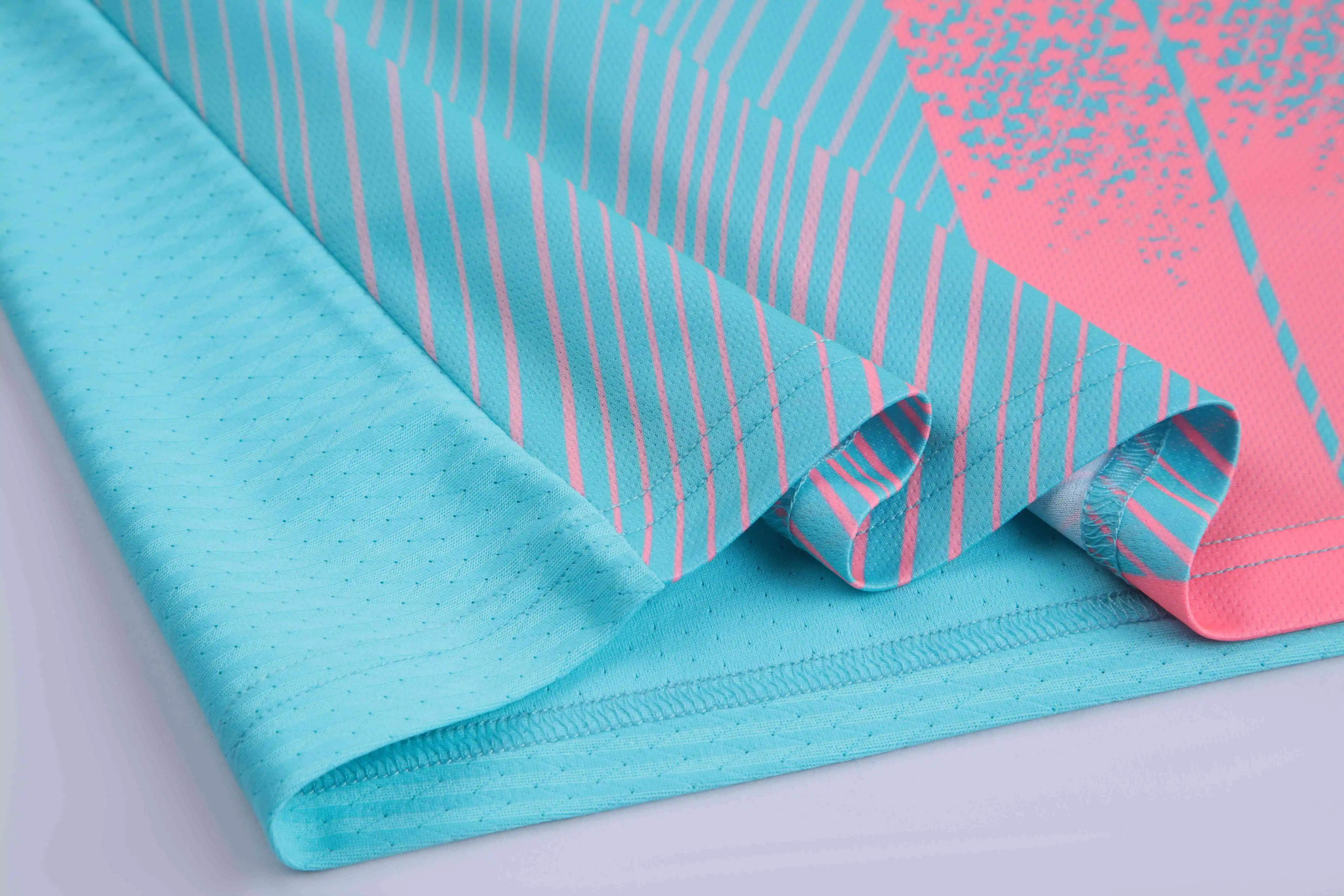 Cheap Sublimated Custom Soccer shirt Uniform Football Club set customized Soccer Jersey for men