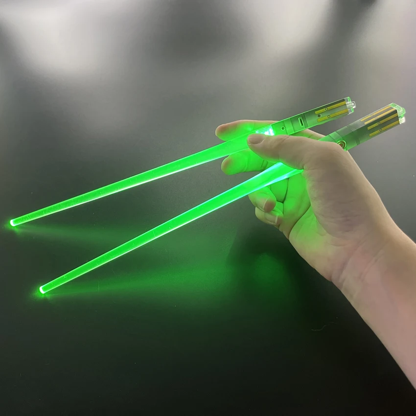 2023 детские игрушки оптовая продажа световой меч RGB