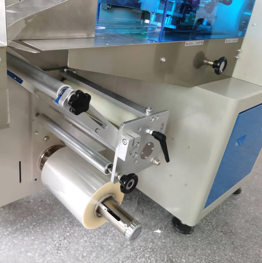 New Product Auto Pampers Diapers Packing Packaging Machine Nitrogen/gas Filling 40-230 Bags/min