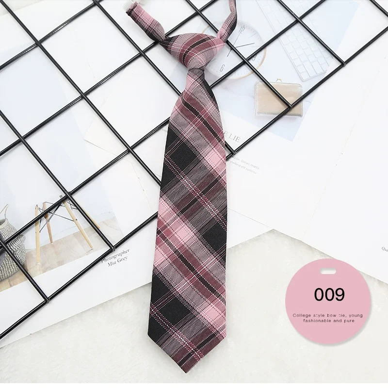 Factory Directly Sale Green Color Stripe Polyester Tie Adjustable Uniform Knot Free Neckties