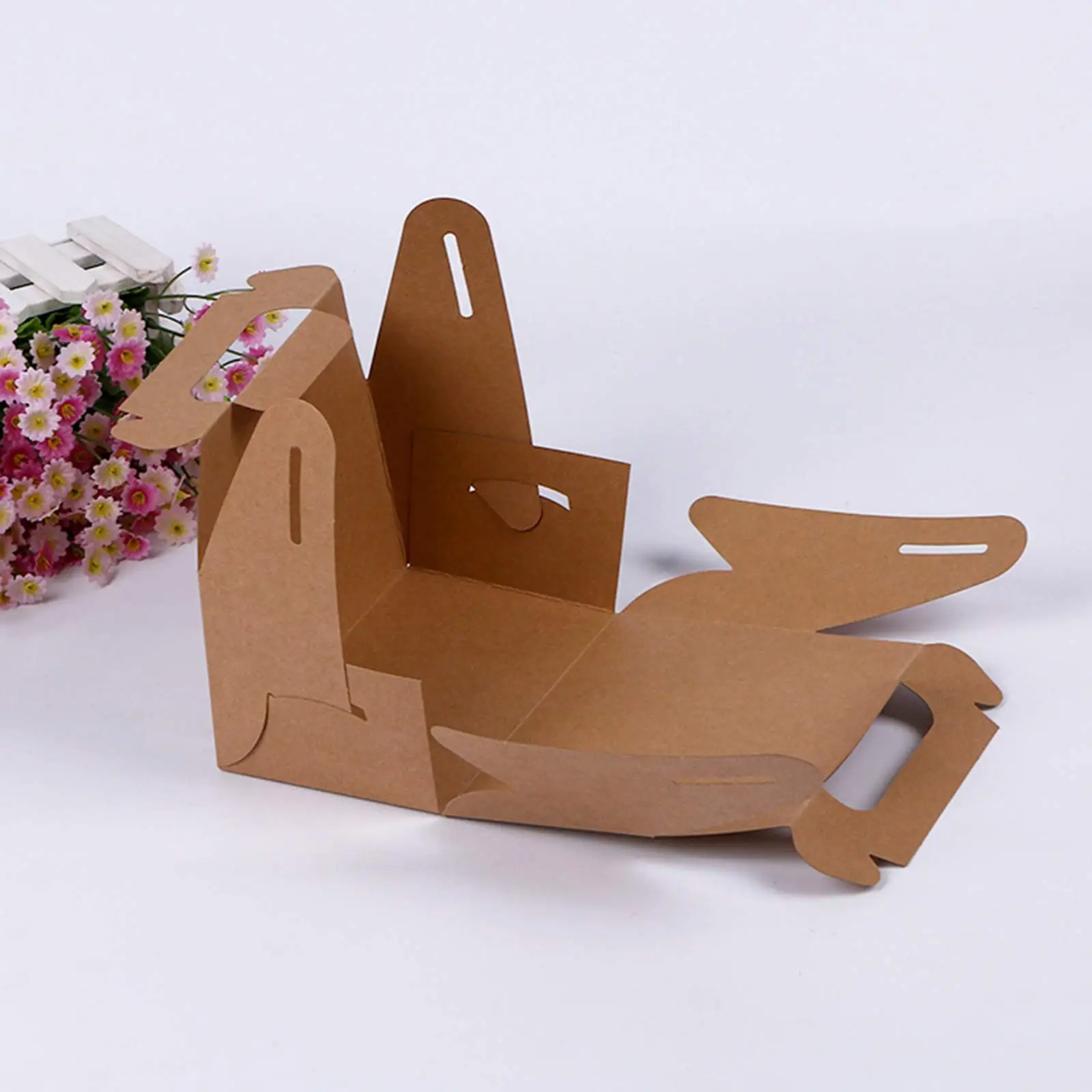 Wholesale Custom Recycle Folding Food Grade Takeaway Kraft Lunch Carton Gift Paper Packaging Box With Bag Ribbon Handle Box