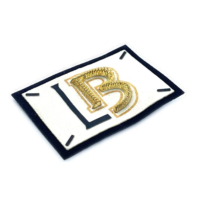 Прямоугольная замшевая кожаная этикетка с логотипом