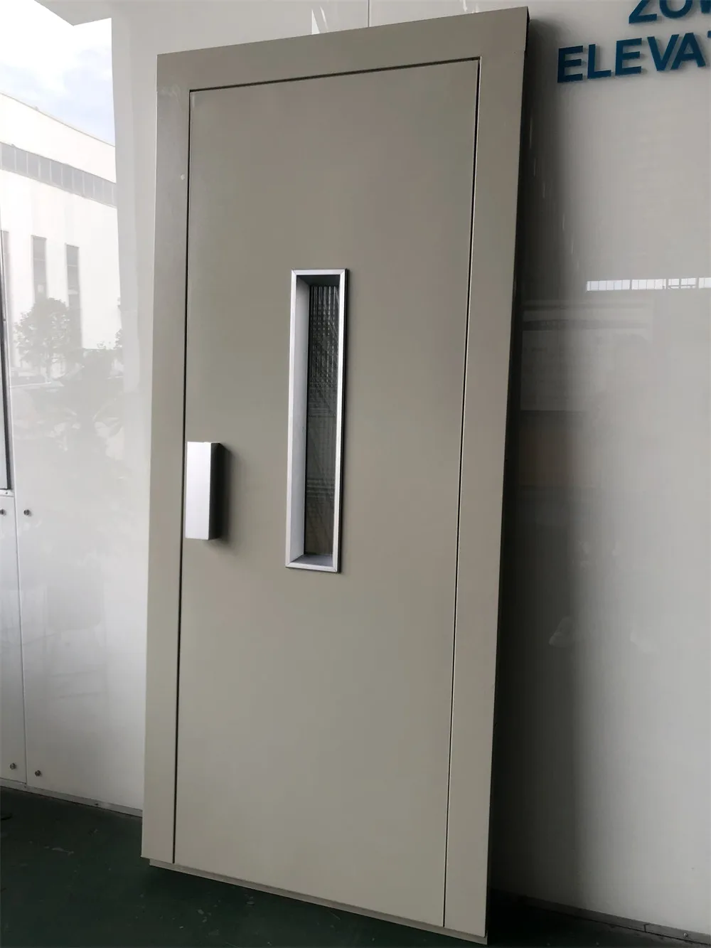 Zowee factory price 800mm Painted stainless steel villa elevator semi-automatic door manual doors for elevator