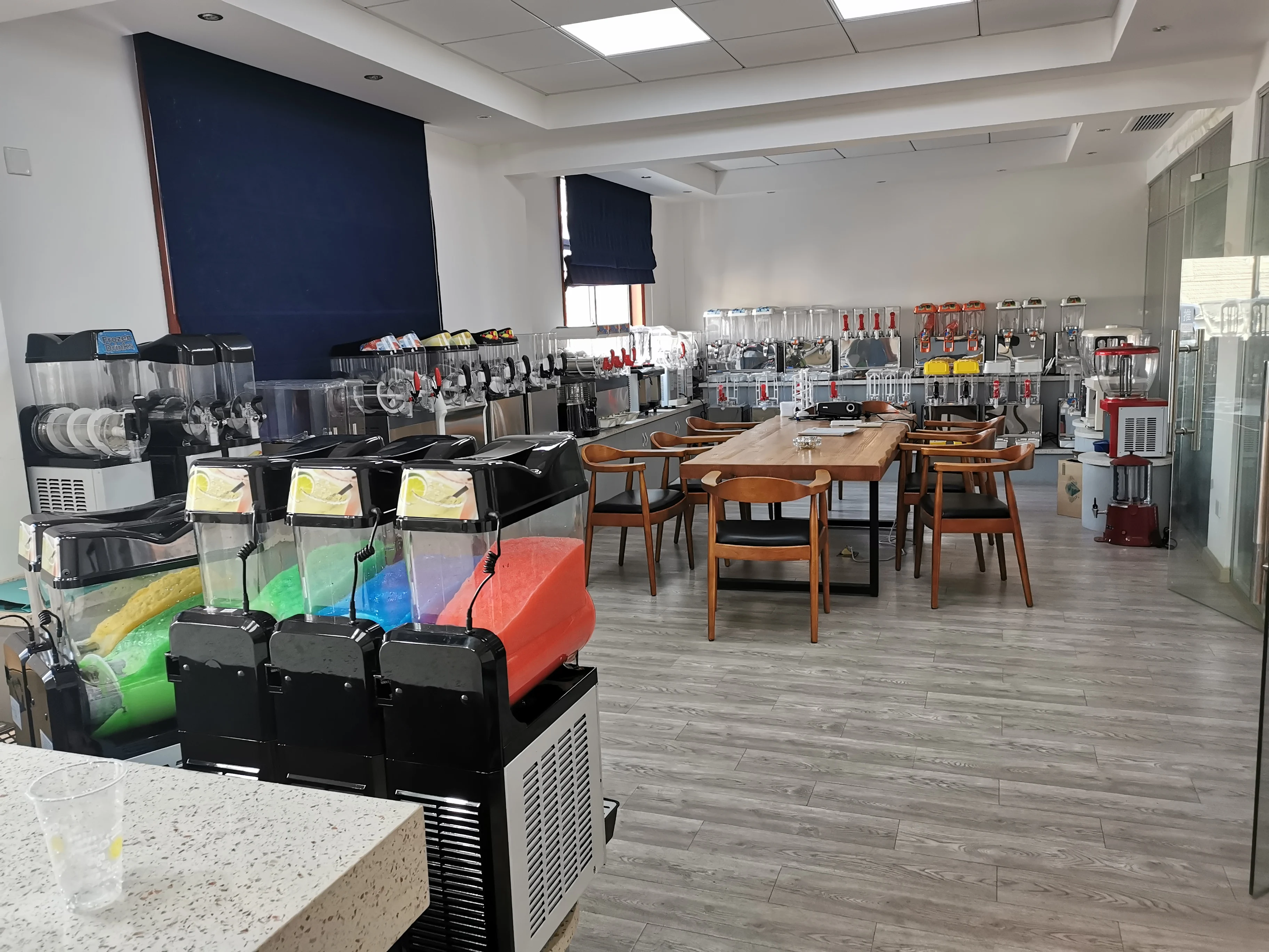 Commercial Slushy Cheap Price Granita Ice Frozen Drink Slush Machine