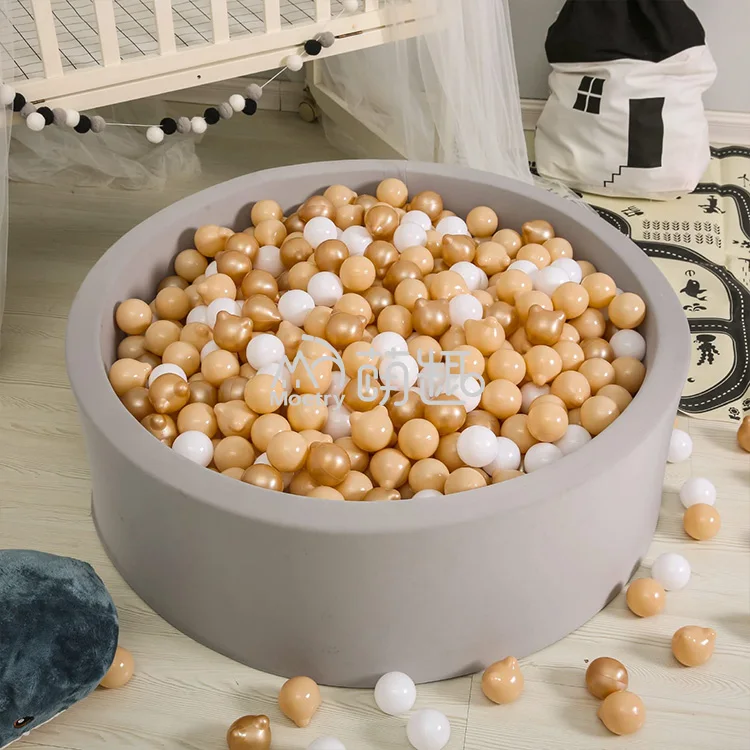 Moetry BPA Free Crush Proof Bear Shape Plastic Kids Fun Play Ball Colorful Ocean Ball Water Pool Ocean Wave Toy Balls