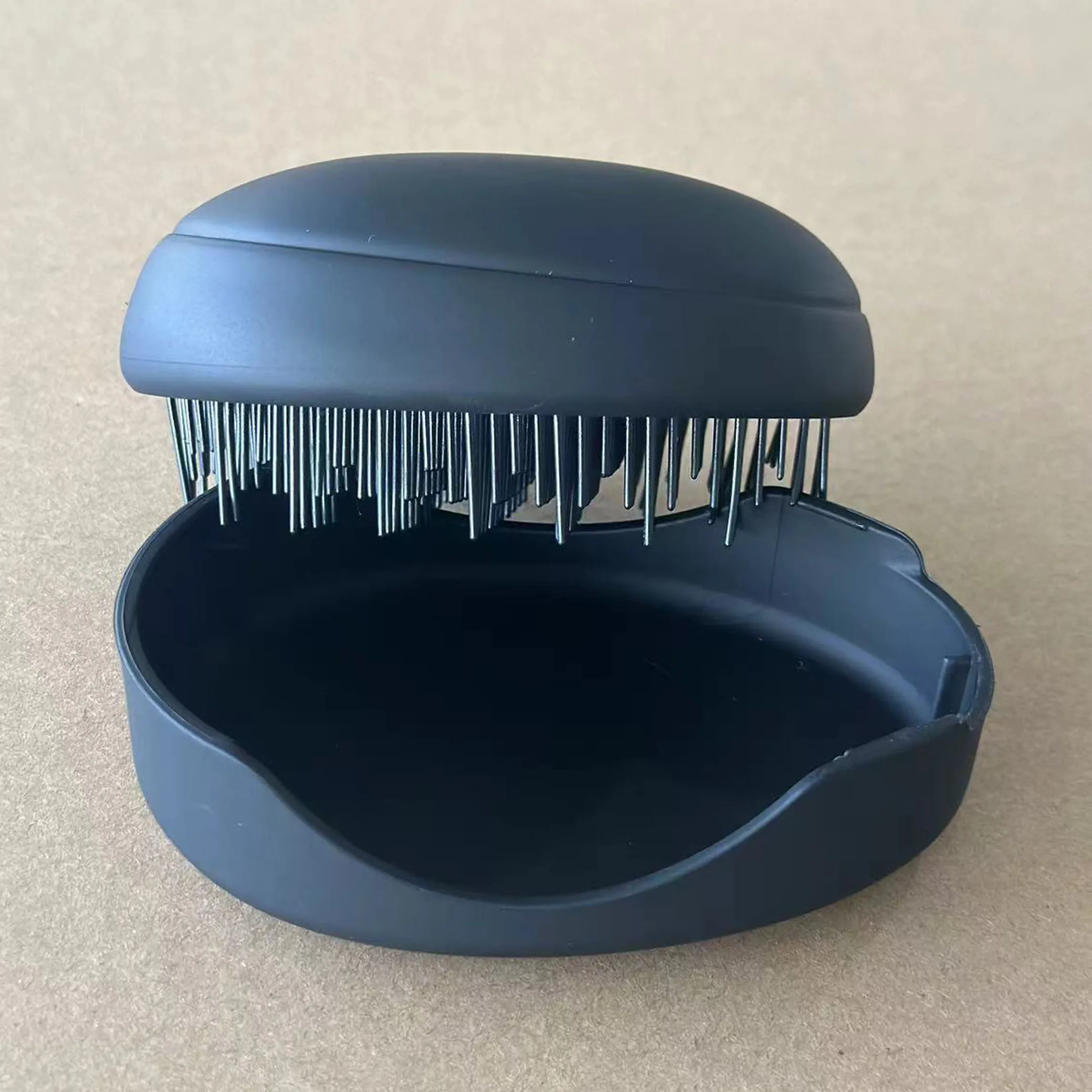 Hot Sale custom logo and color Hair Detangling brush Tangle Hairbrush for women