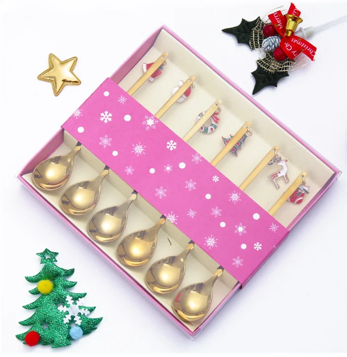 Christmas spoon packing
