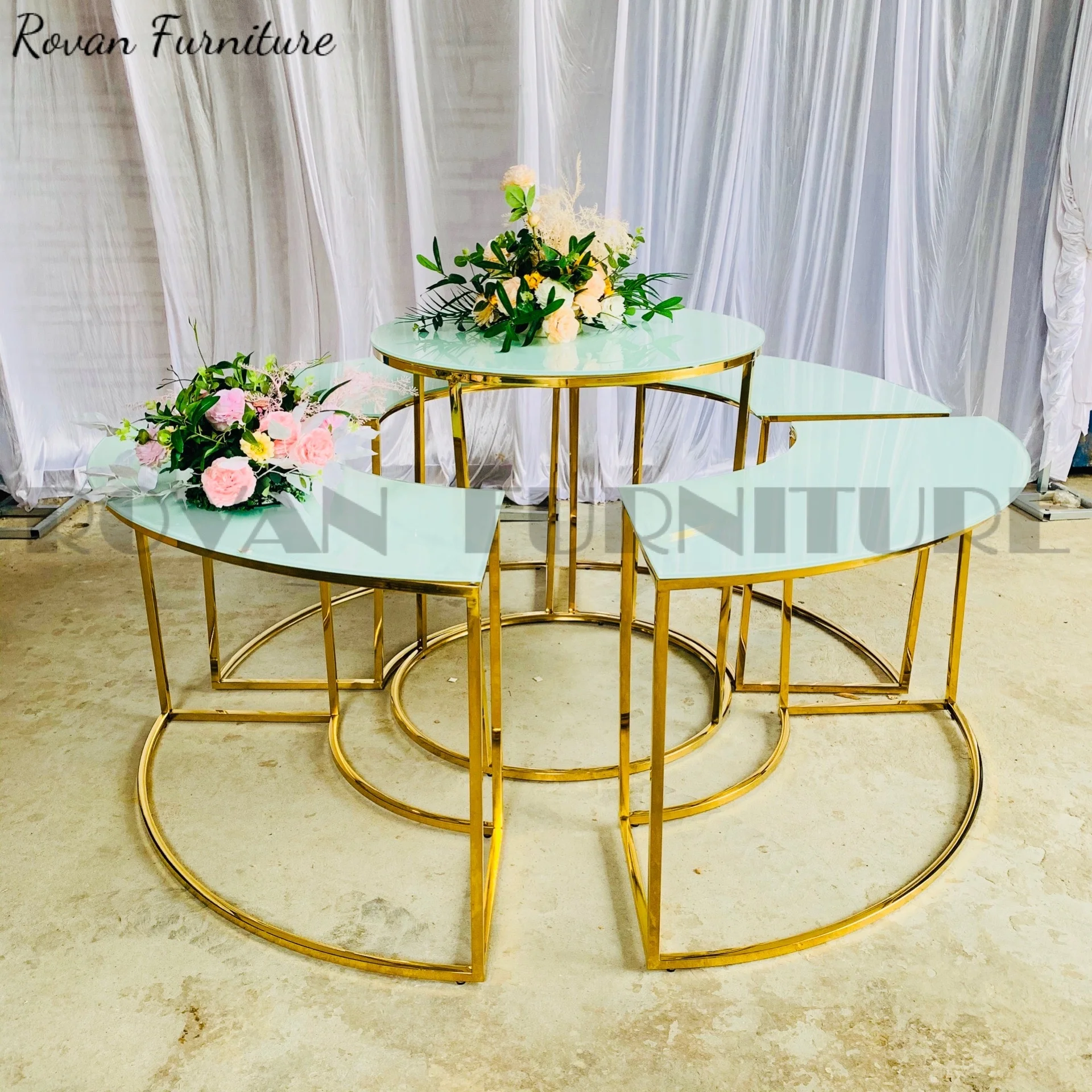 Combination Round Table Modern Stainless Steel Cake Table For Wedding Decoration cake display racks wedding table