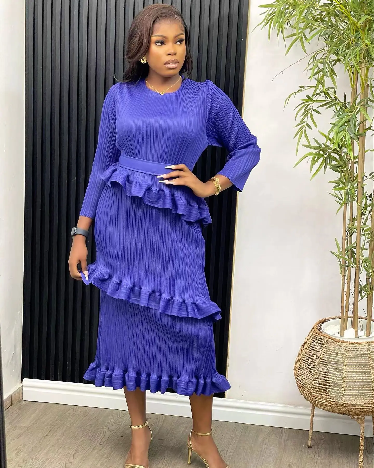 Sheen Miyake Pleated Lace-up Dress 2023 Summer New Slim Cake Skirt Foreign Style Women Pressure Pleats Dresses