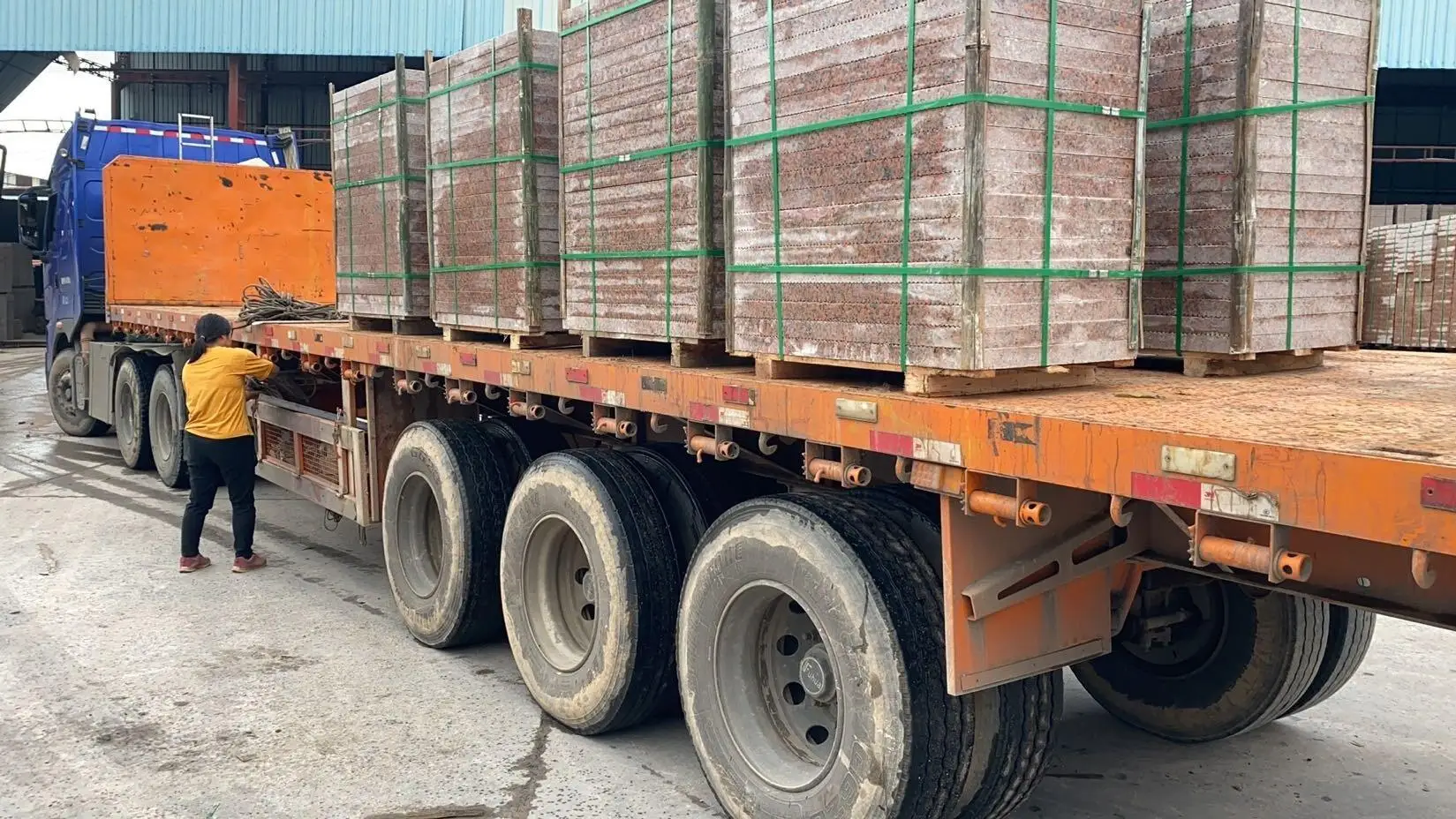 HZX G562 Red Polished Granite Tiles  Red Flamed Honed Natural Stone Outdoor Kitchen Floors Parks Exterior Decorations Villas