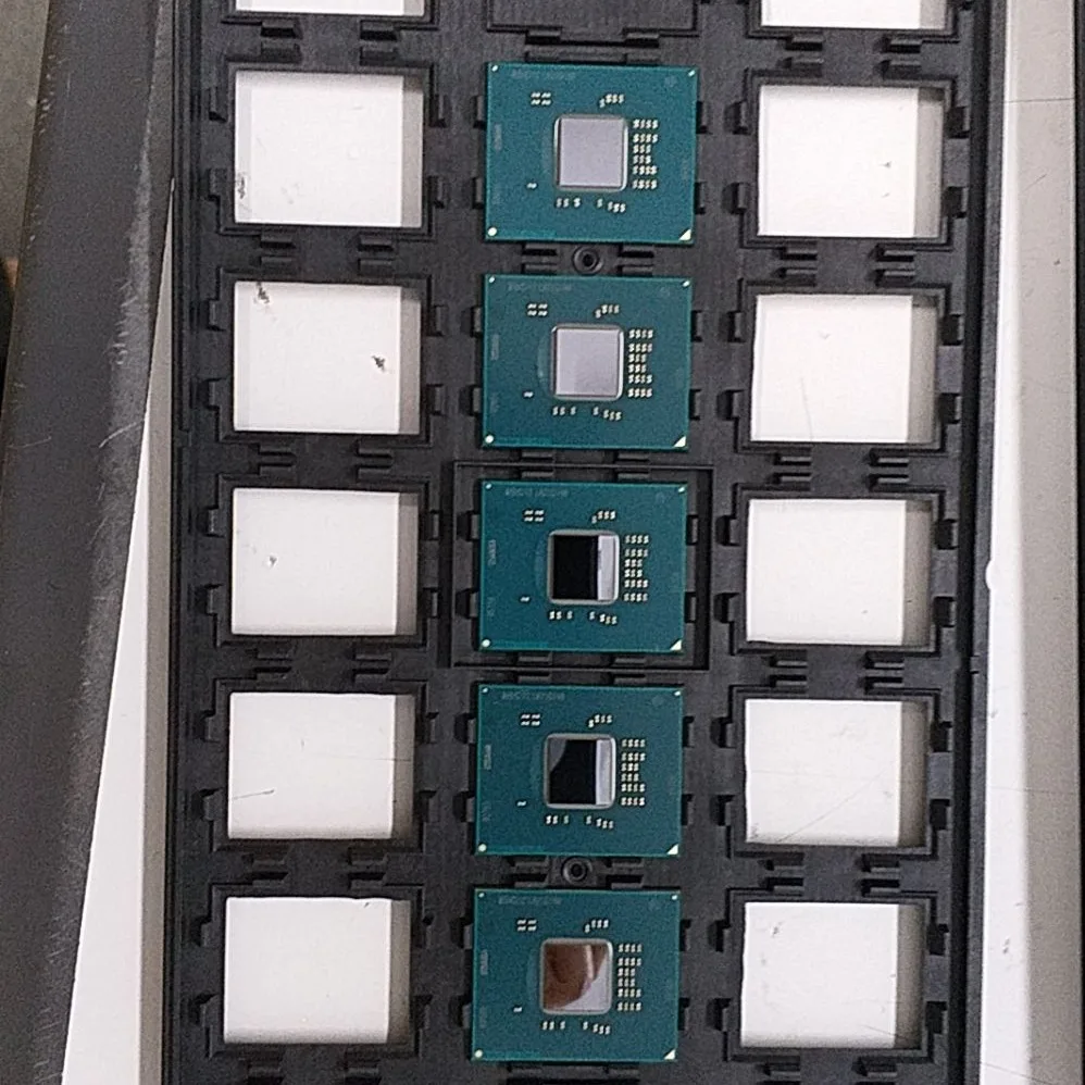 Процессор Atom C2758 FH8065503553000 SR3GV MM #957488 CPU