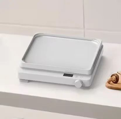 2024 New household best-selling plastic body portable induction cooker plastic shell control English trackpad operation
