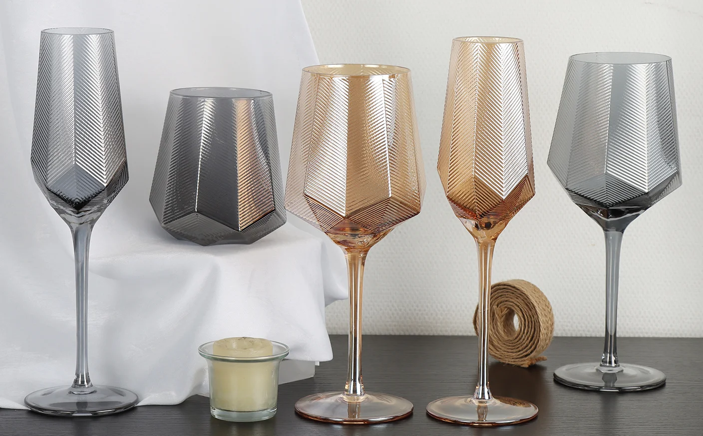 The newest embossed wine glass drinking water set glassware