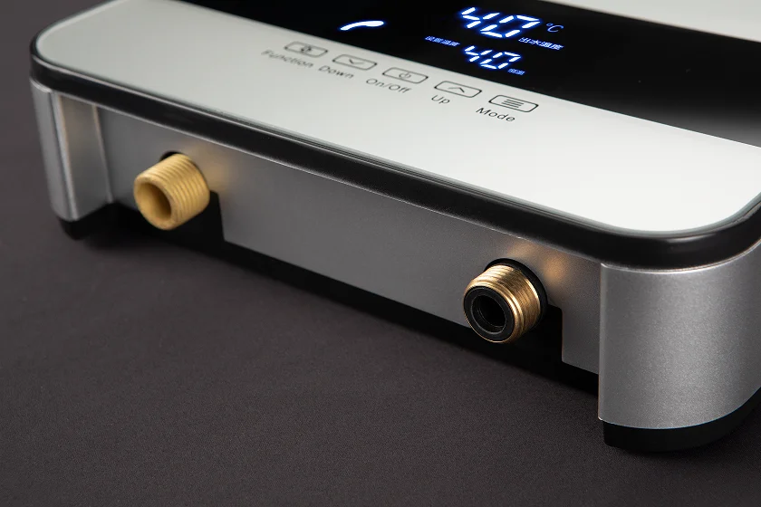 Intelligent 6.5KW 7.5KW 8.5KW Instant Tankless Electric Shower Hot Water Heaters Electr Geyser For Bathroom