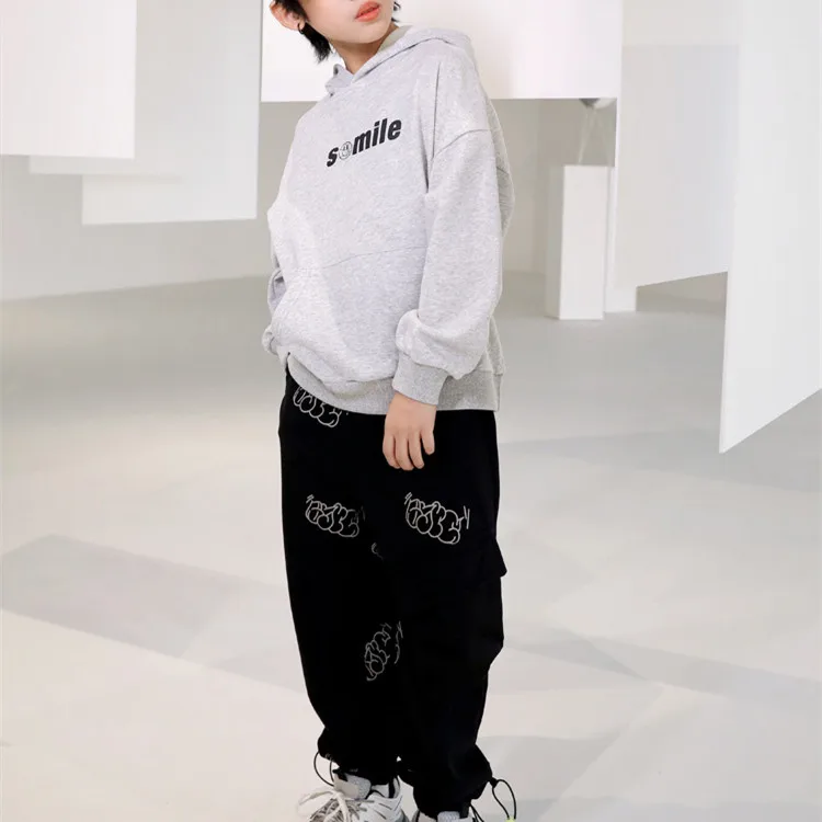 
2021 Wholesale boys smile new stylish handsome headgear hoodie 