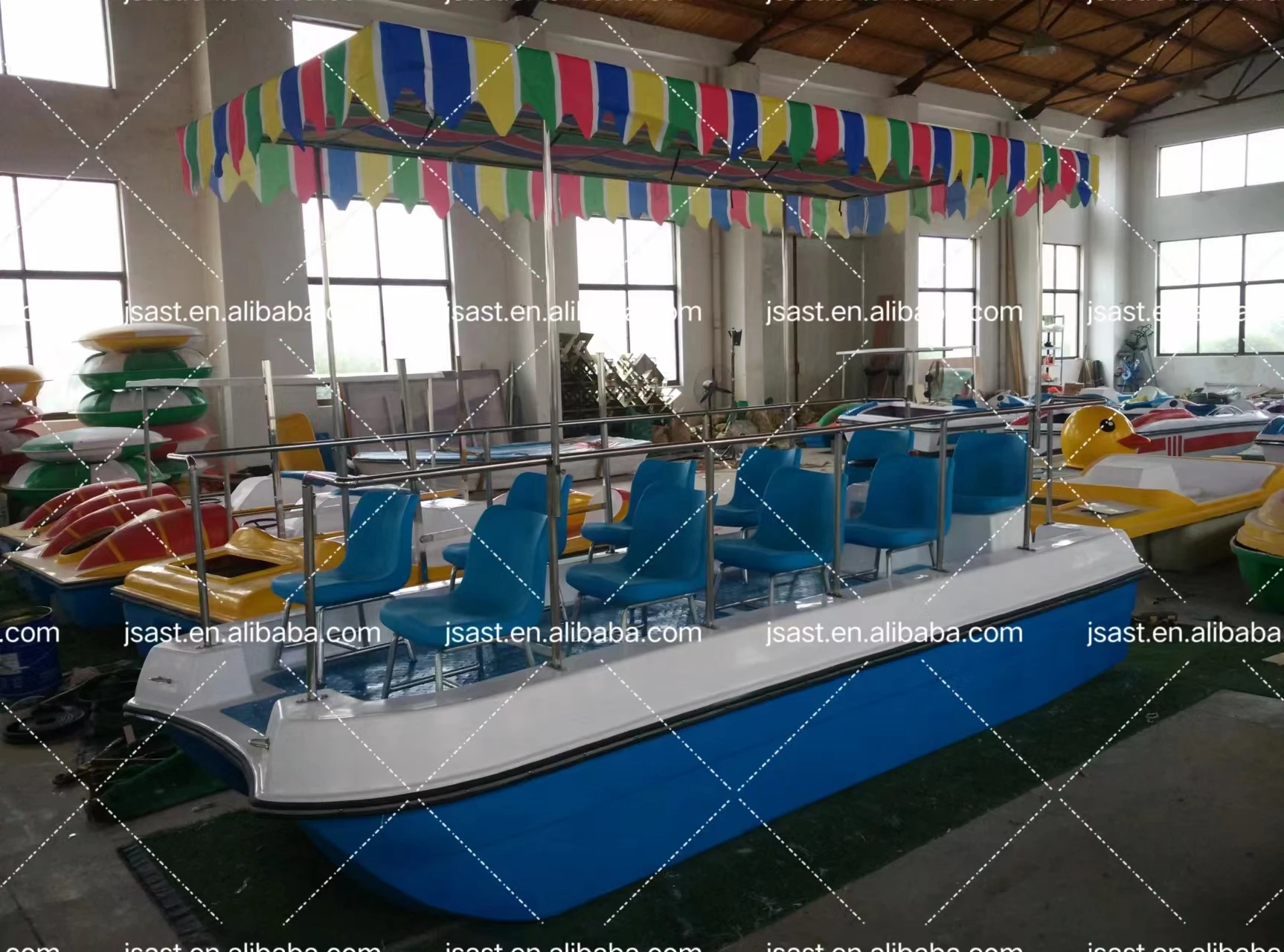 Fishing Boat Folding Portable Inflatable Small Electric Inflatable Boat Cabin Fishing Panga Boat with Electric Motor