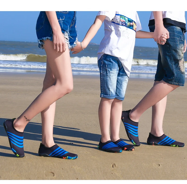 Factory Direct Supply Wholesale Custom Quick-Dry Barefoot Swimming Anti Slip Beach Aqua Water Sports Creek Wading Water Shoes
