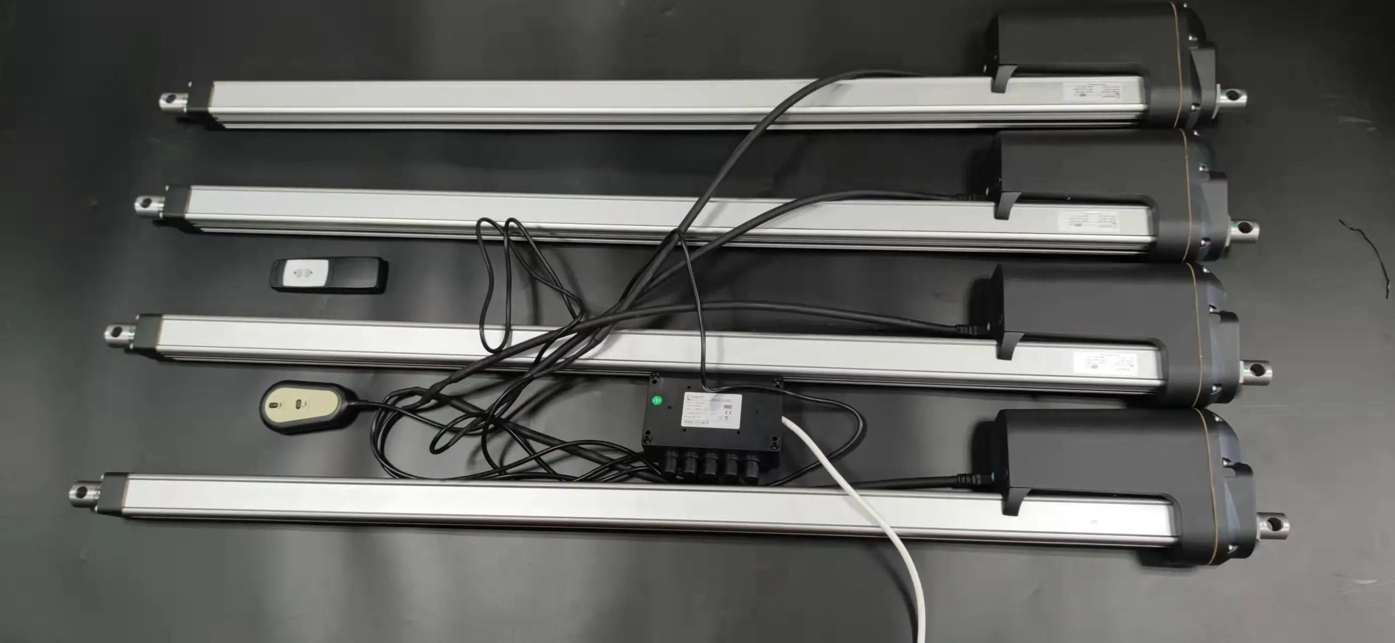 Промышленный линейный привод IP66 24 В 12000 Н водонепроницаемый электрический для сельскохозяйственной машины в суровых