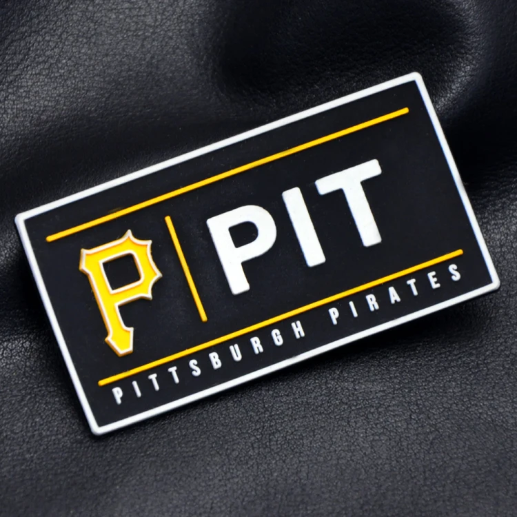 Custom OEM custom 3d name rubber pvc clothing school logo patches parches para ropa