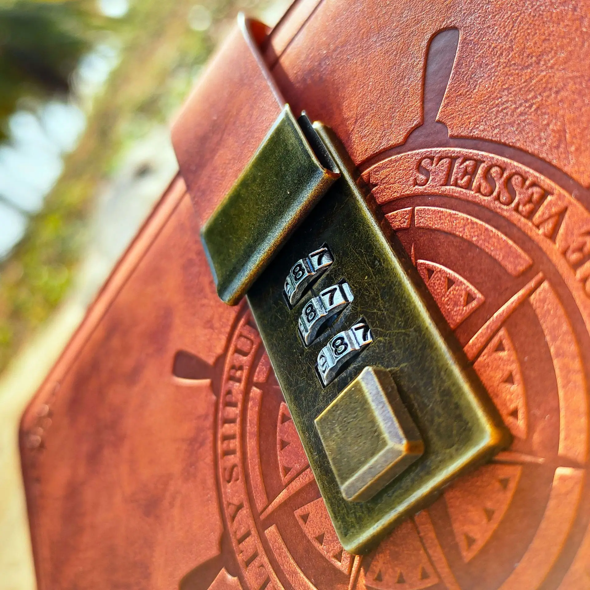 Diary With Lock Journal Gift Box Package Vintage PU Leather Diary With Lock Secrets Writing Locking Journals Diary