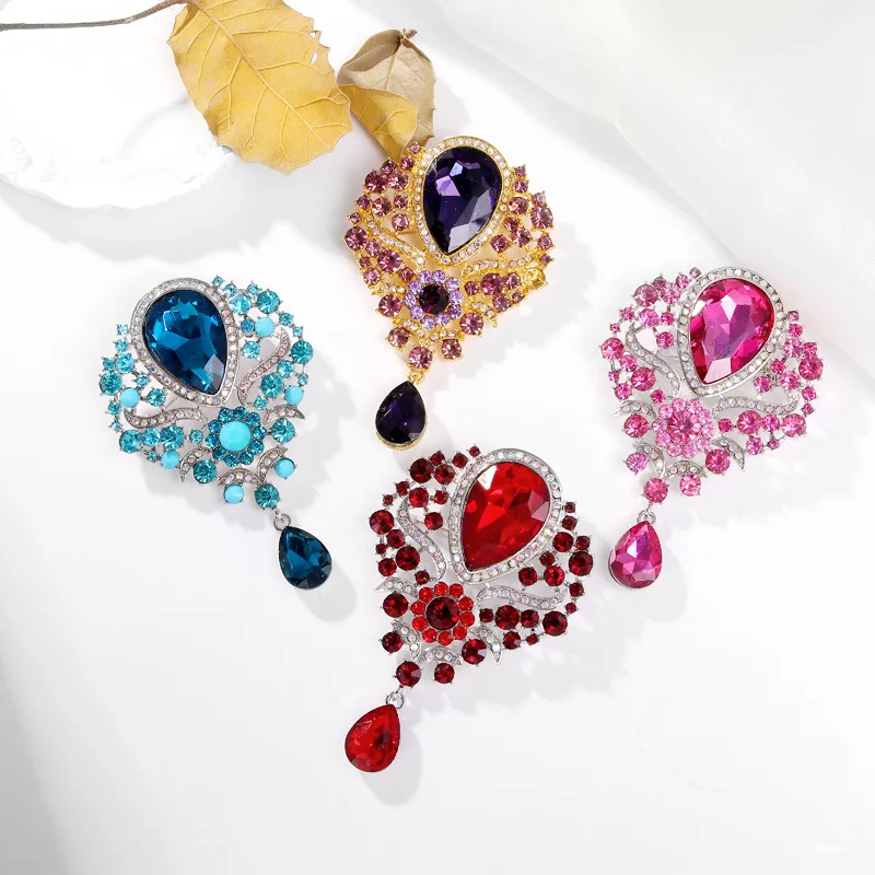 Large Crystal Water Drop Brooches Pins Retro Flower Rhinestone Temperament Collar Pins Women Metal Brooches