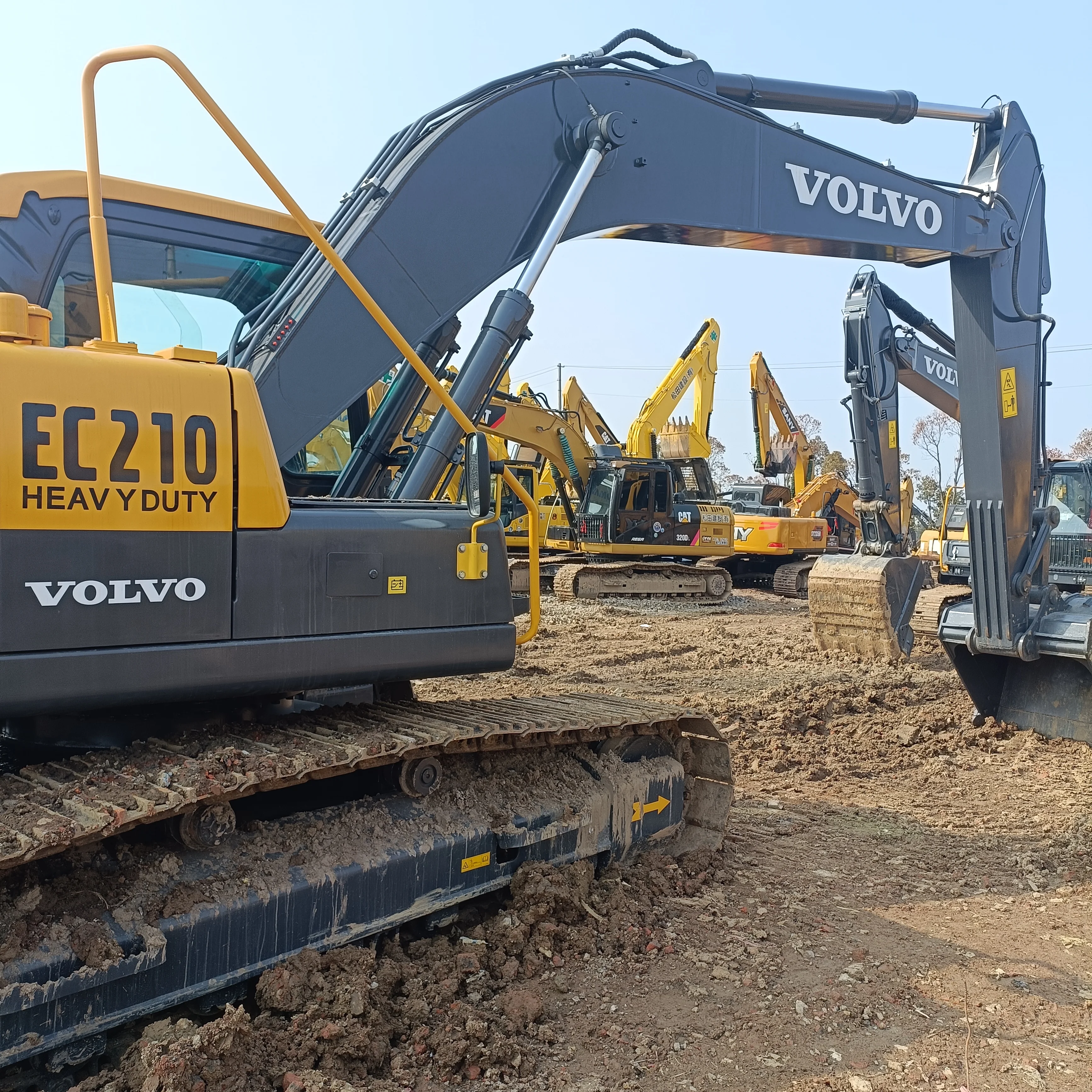 Экскаваторы Volvo EC210 хорошее качество Корея Лидер продаж