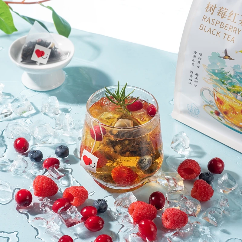 Заводская поставка чай со вкусом морских фруктов на экспорт треугольные пакеты в форме пирамиды для заваривания чая