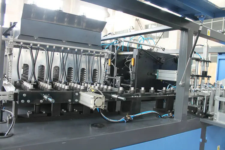 Good Quality 6 Cavity Automatic Beverage Water Juice Plastic PET Preform Bottle Blow Molding Machine